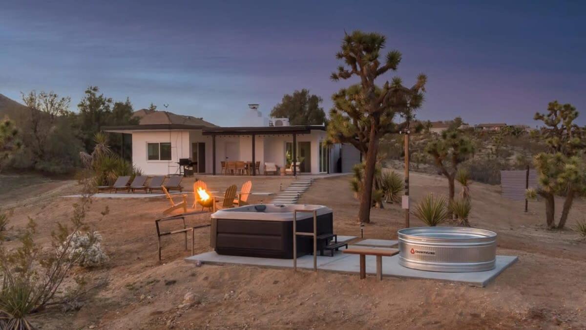 Villa Kinetic House-Joshua Trees Sculptures Cowboy Pool Yucca Valley Exterior foto
